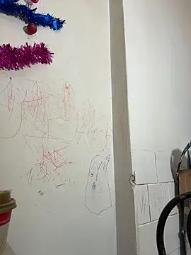 Almmaxxxx online show from February 19, 6:51 pm