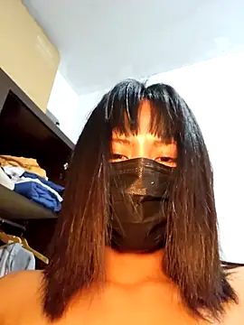 Snapshot of Latin_summer chatting on September 10, 11:49 pm Latin summer online show from September 10, 11:49 pm