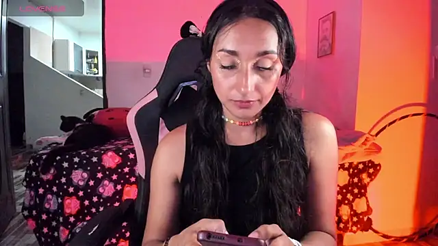 adrena 10 online show from July 20, 11:49 pm