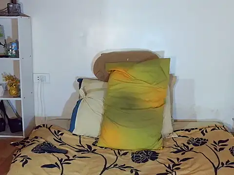 MistressLuna1 online show from November 21, 7:27 pm