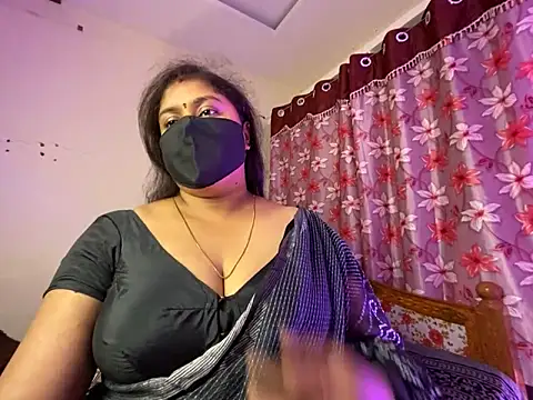 Love 4Sex online show from April 11, 6:30 am