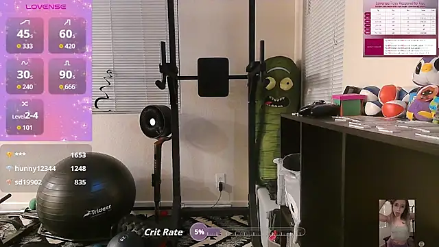 Blondiewithanass online show from September 14, 4:32 am