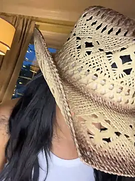 LittleMissEeve online show from June 5, 1:42 am