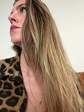 nicole 98 online show from March 4, 5:08 pm