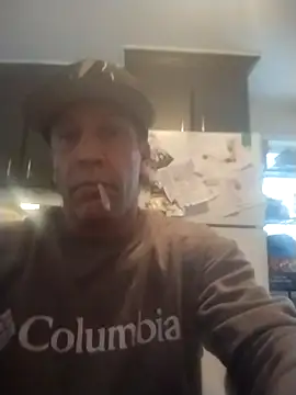 AceticPinscher online show from December 13, 7:53 pm