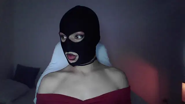 Snapshot of Bigfemblue chatting on September 8, 10:42 pm Bigfemblue online show from September 8, 10:42 pm