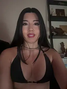 Amanita Bloom online show from January 17, 7:16 am