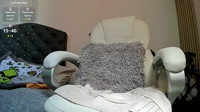 Lisvandr online show from April 2, 5:21 pm