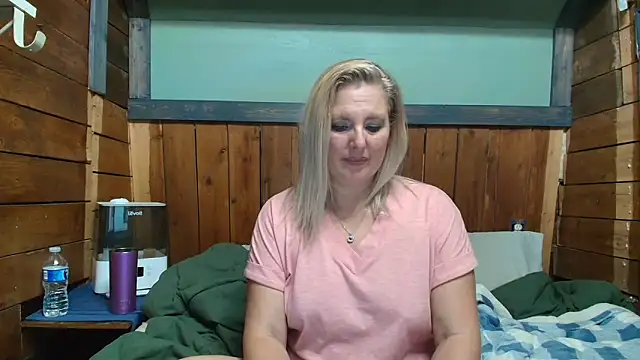 lisaxlovexxx online show from March 2, 5:08 am