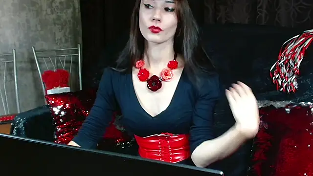 Snapshot of VictoryVega chatting on October 1, 3:39 pm VictoryVega online show from October 1, 3:39 pm