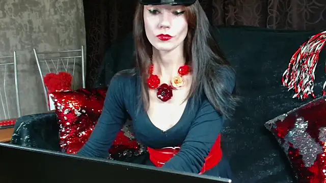 Snapshot of VictoryVega chatting on October 3, 3:50 pm VictoryVega online show from October 3, 3:50 pm