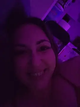 sofiabichota online show from May 28, 7:56 pm