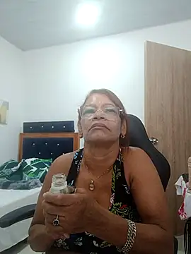 Snapshot of BustyMilf_ chatting on October 15, 1:03 pm BustyMilf online show from October 15, 1:03 pm