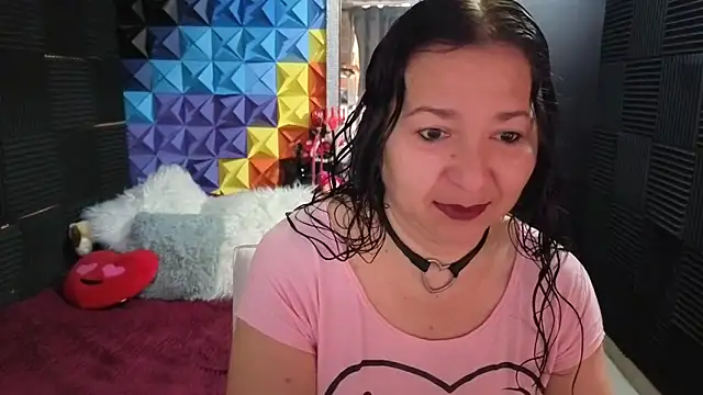 katifoxx online show from December 19, 3:15 pm