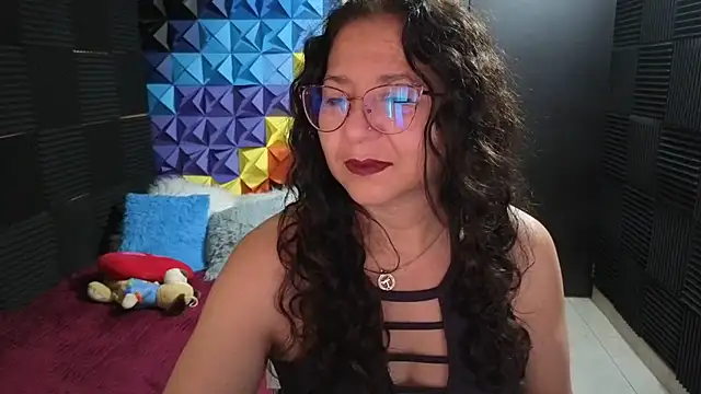 Snapshot of katifoxx chatting on September 16, 3:42 pm katifoxx online show from September 16, 3:42 pm