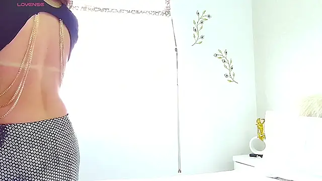 MarcelaFlores online show from October 22, 2:55 pm