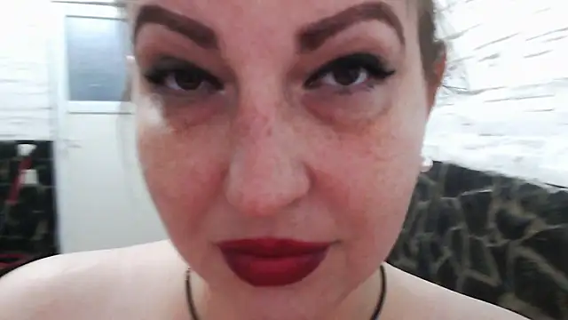 piticaforever online show from October 6, 2:01 pm