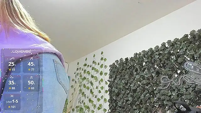 DestinyHills online show from February 9, 12:07 pm