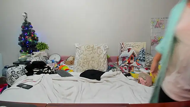 IamYourNarcotic online show from December 19, 2:09 pm