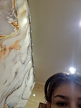 alyssa sweet online show from December 15, 7:02 am