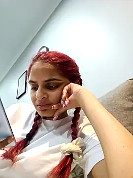 Snapshot of DirtySnowball69 chatting on October 11, 9:39 pm DirtySnowball69 online show from October 11, 9:39 pm
