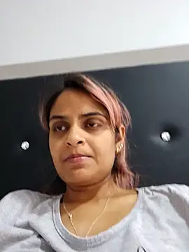 DirtySnowball69 online show from March 17, 8:07 am