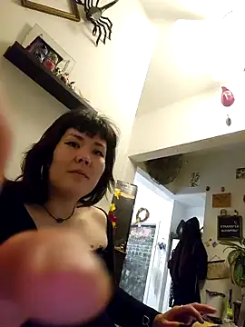 missemi online show from April 22, 5:26 am