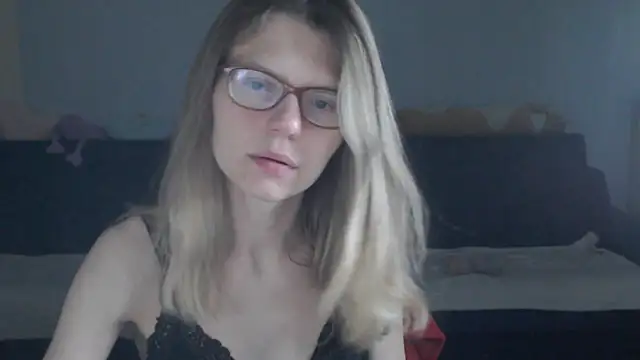 night is dark online show from June 7, 10:05 pm