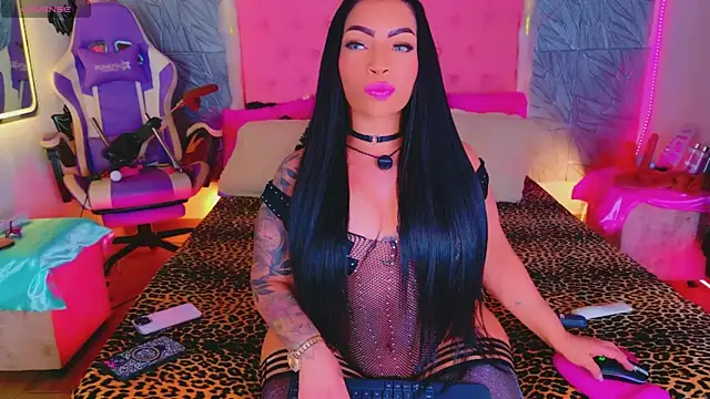 macasweet online show from November 5, 10:26 pm