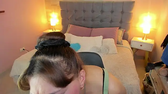  Abril W online show from January 18, 1:13 am