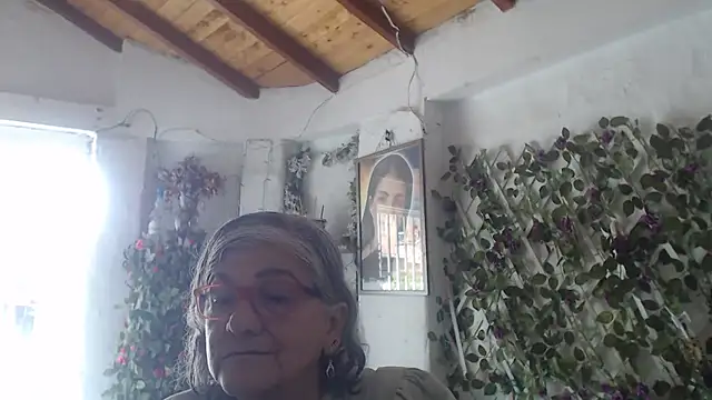 FunnyGrandma online show from October 30, 3:02 pm