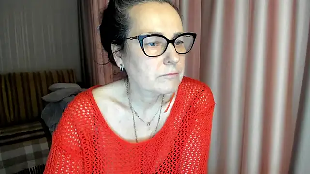 lauraoven online show from February 17, 8:57 am