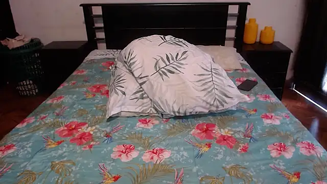 sensual nataliee online show from December 17, 3:27 pm