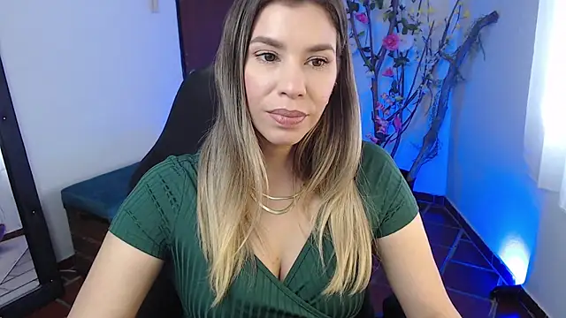 ms sofia x online show from October 14, 4:42 pm