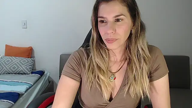 ms sofia x online show from October 3, 12:49 am