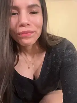 LalieFR online show from November 25, 6:53 pm