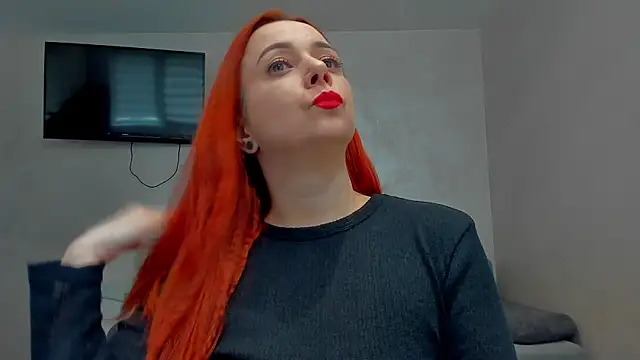 emilianna666 online show from April 21, 10:44 am