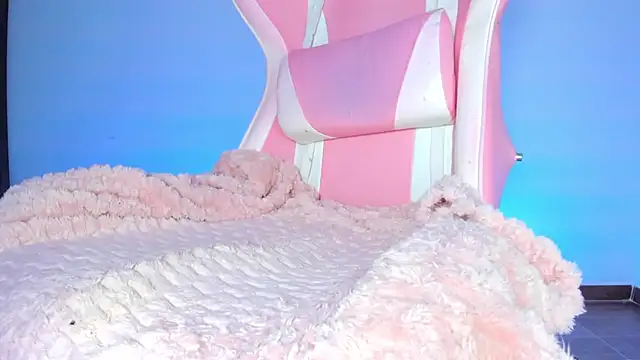 KataFerreira777 online show from February 27, 11:37 pm