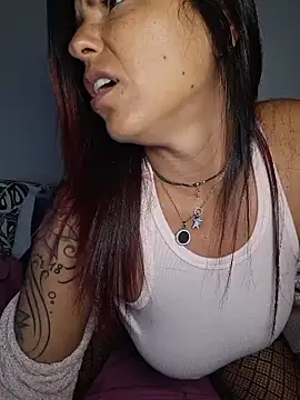 allyson22andy online show from April 9, 5:40 pm