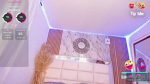 Oriana Davis1 online show from November 11, 1:34 am