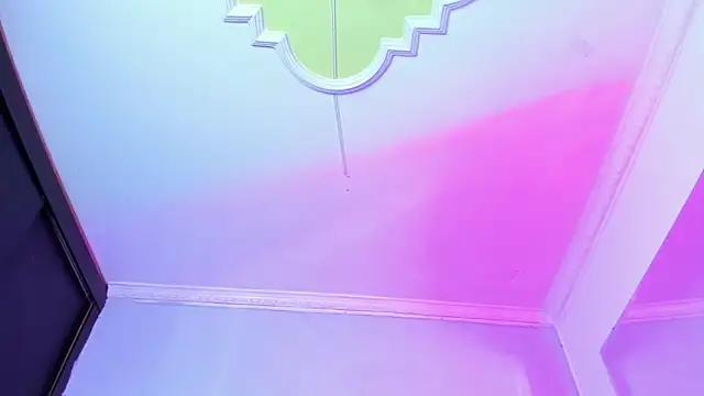 Sammybitchx online show from June 12, 12:35 pm