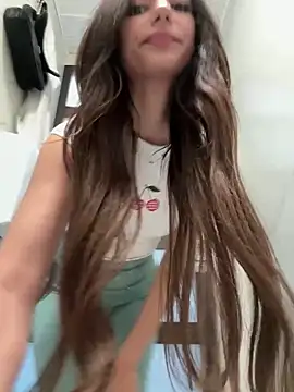  MiaQueen  online show from April 9, 10:04 pm