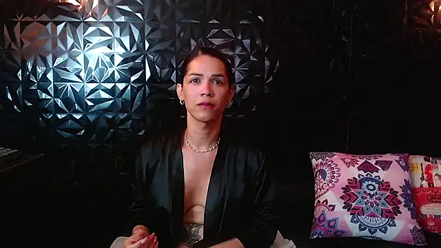 PINK  LOLA1 online show from October 28, 2:06 am