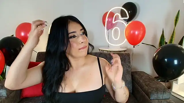 KallyMyller1 online show from November 23, 1:41 am