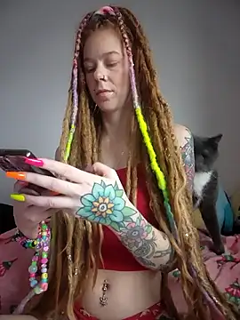 LucidLucy online show from December 15, 2:11 pm