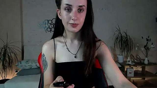 FranceskoJones online show from September 20, 5:11 pm