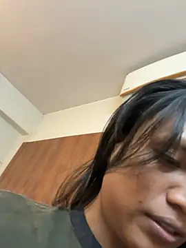 DarlingJenny22 online show from April 21, 6:37 pm