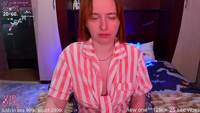 DanaMartina online show from March 17, 1:04 pm