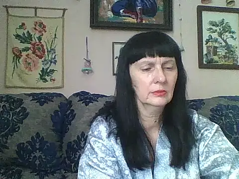 MelanyBanks online show from February 16, 9:09 am