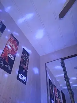 Snapshot of LouisianaBoobs chatting on September 15, 10:50 pm LouisianaBoobs online show from September 15, 10:50 pm